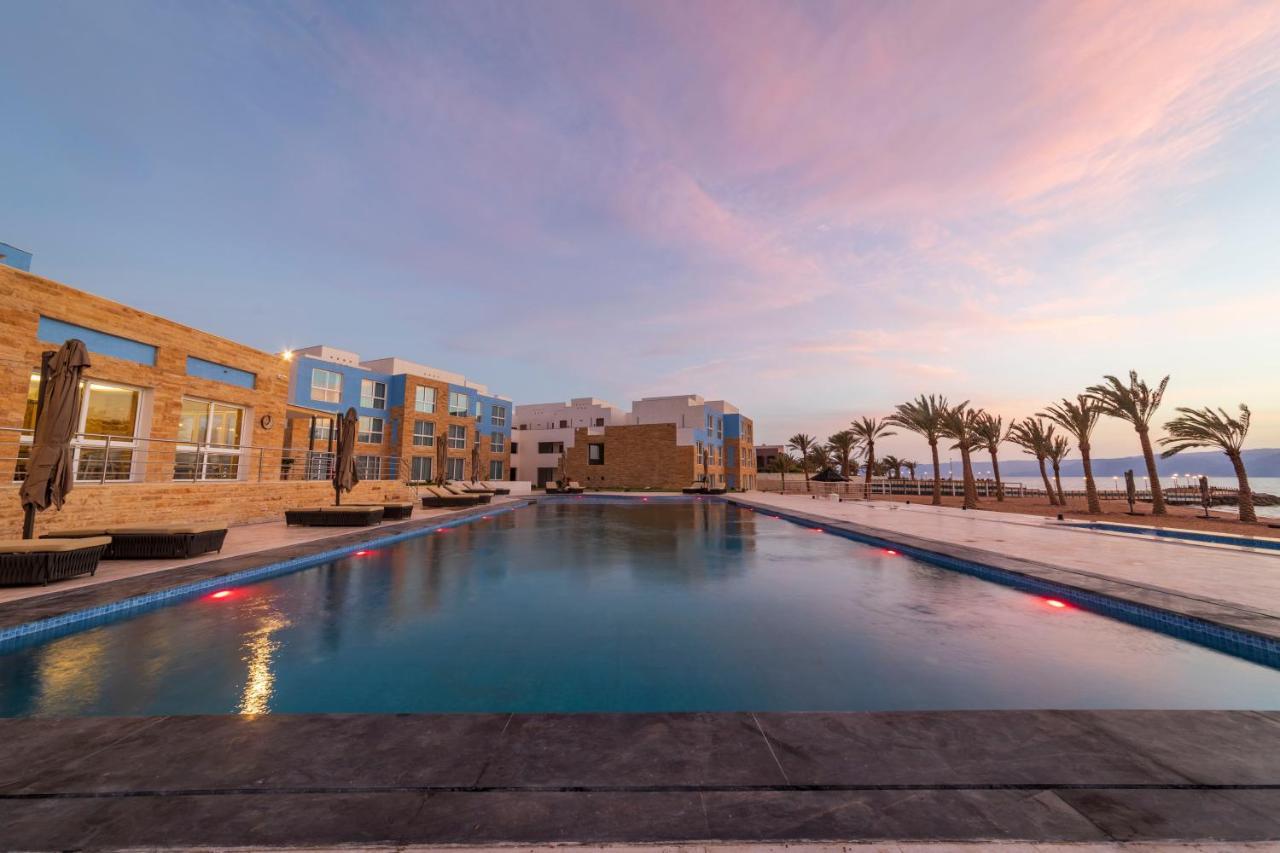 Luxotel Aqaba Beach Resort & Spa Only 15 Years Plus エクステリア 写真
