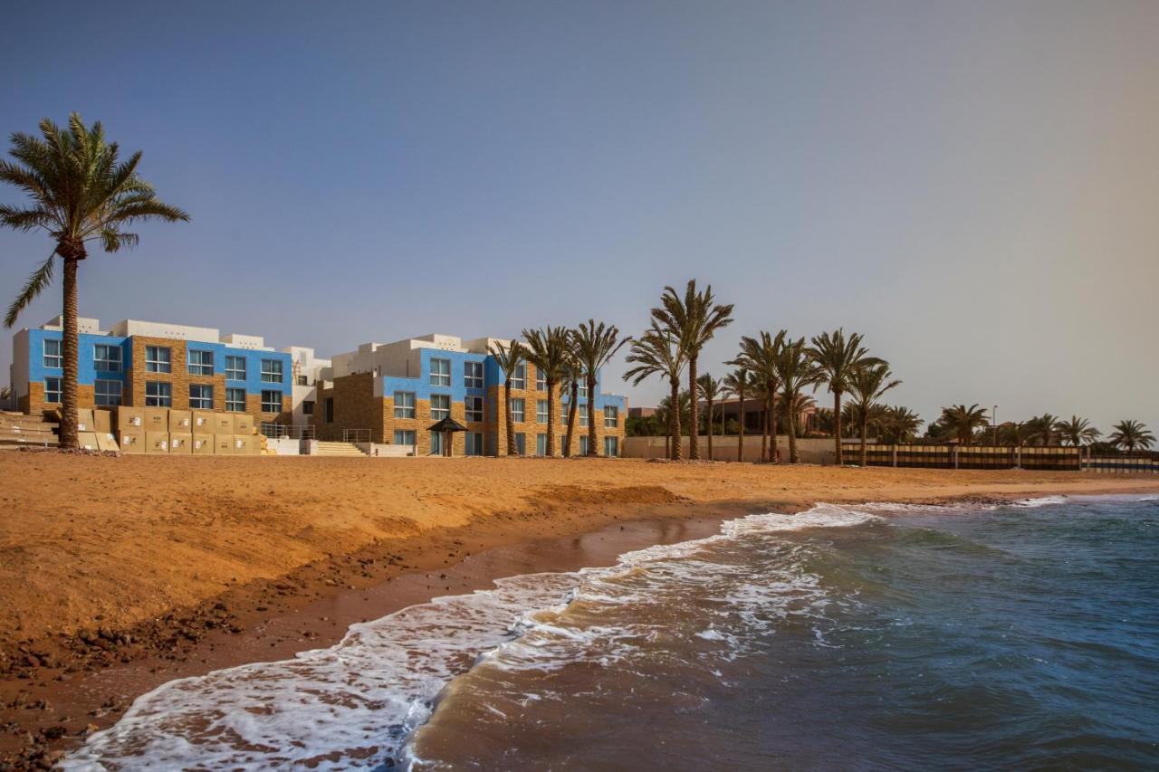 Luxotel Aqaba Beach Resort & Spa Only 15 Years Plus エクステリア 写真