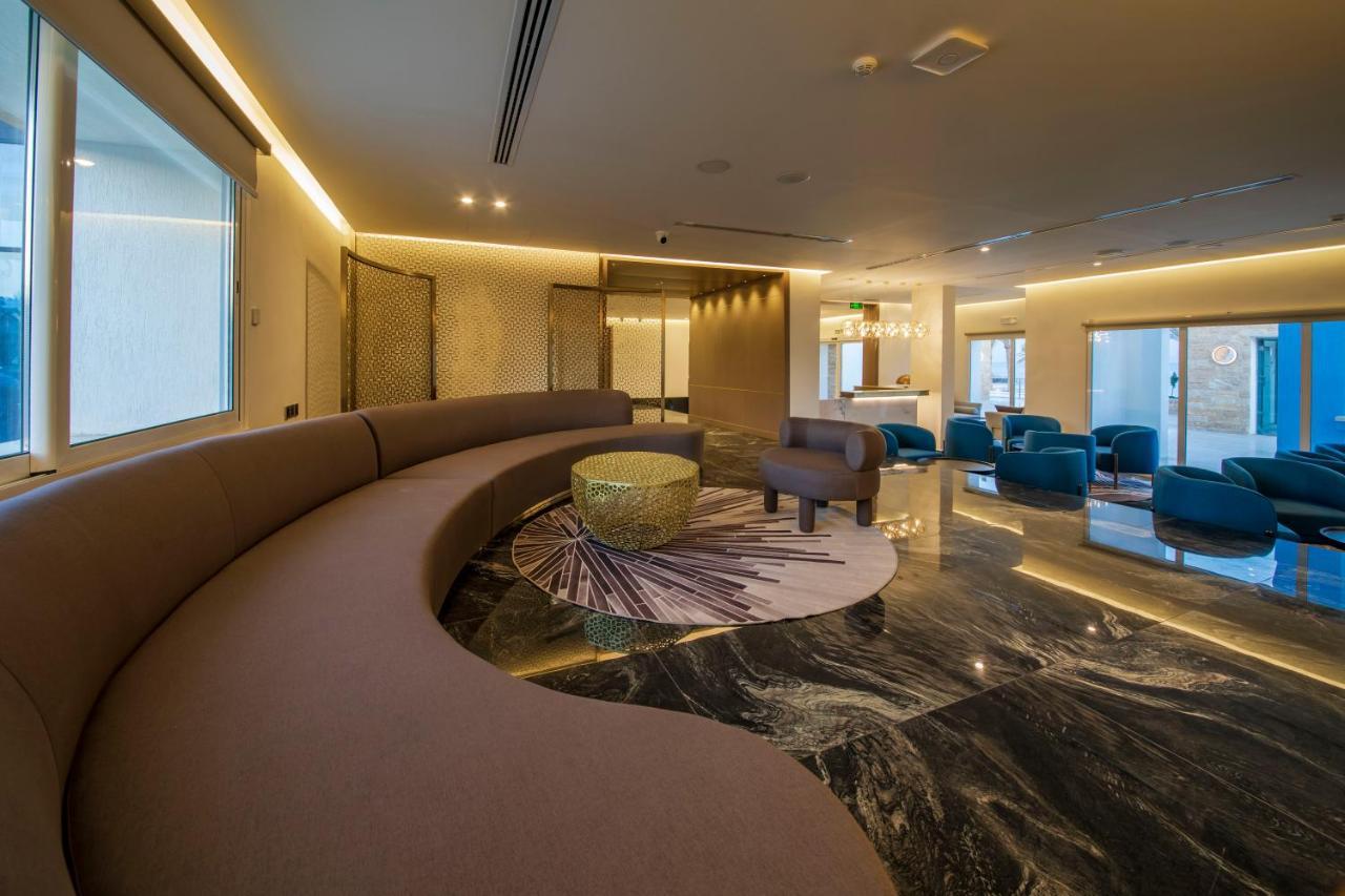 Luxotel Aqaba Beach Resort & Spa Only 15 Years Plus エクステリア 写真