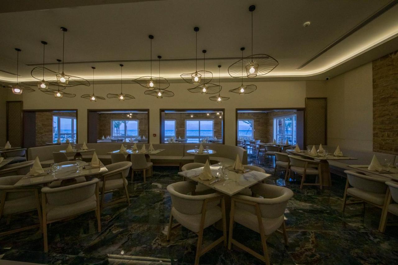Luxotel Aqaba Beach Resort & Spa Only 15 Years Plus エクステリア 写真