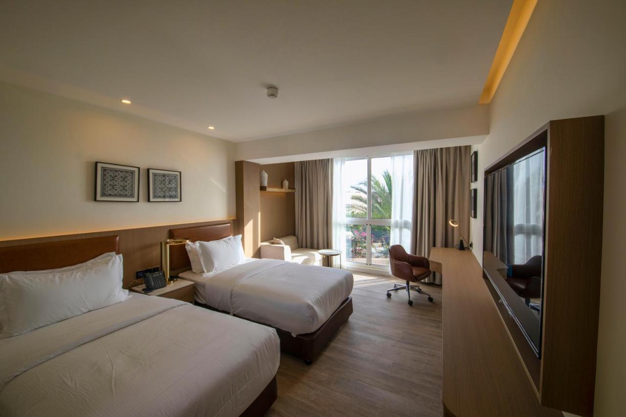Luxotel Aqaba Beach Resort & Spa Only 15 Years Plus エクステリア 写真