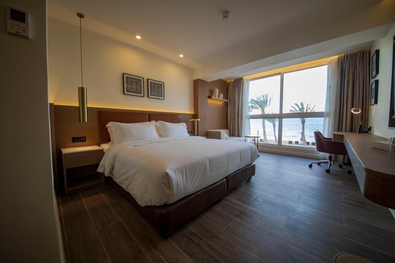 Luxotel Aqaba Beach Resort & Spa Only 15 Years Plus エクステリア 写真